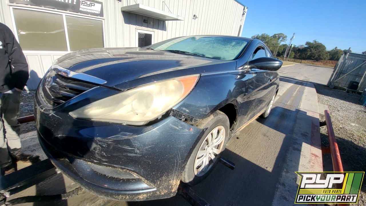 2011 HYUNDAI SONATA available for parts
