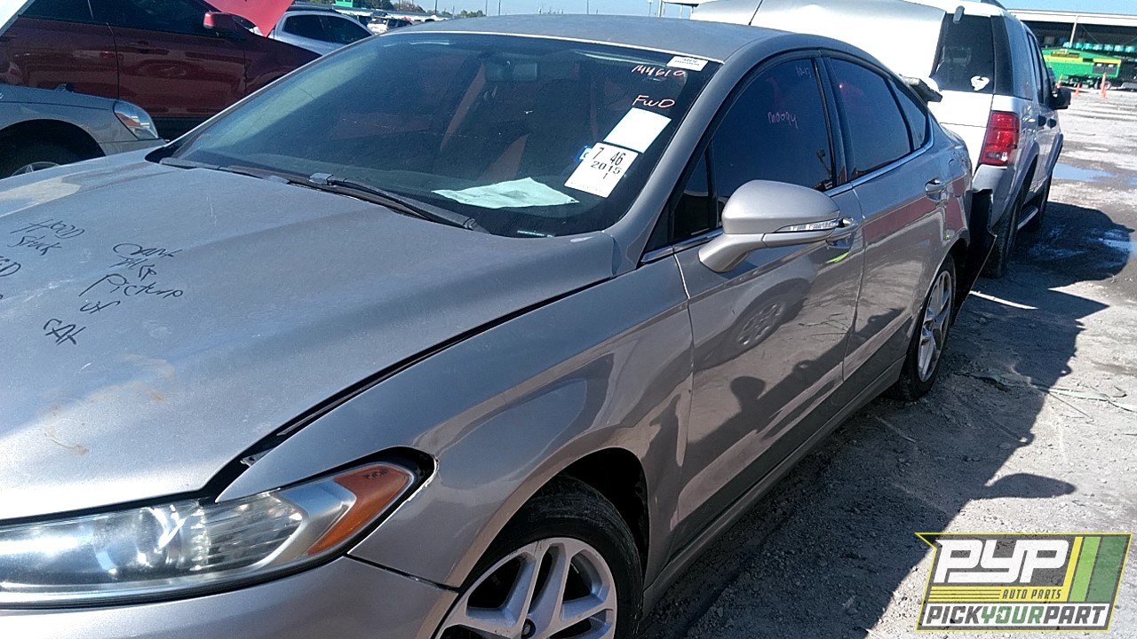 2015 FORD FUSION partes disponibles