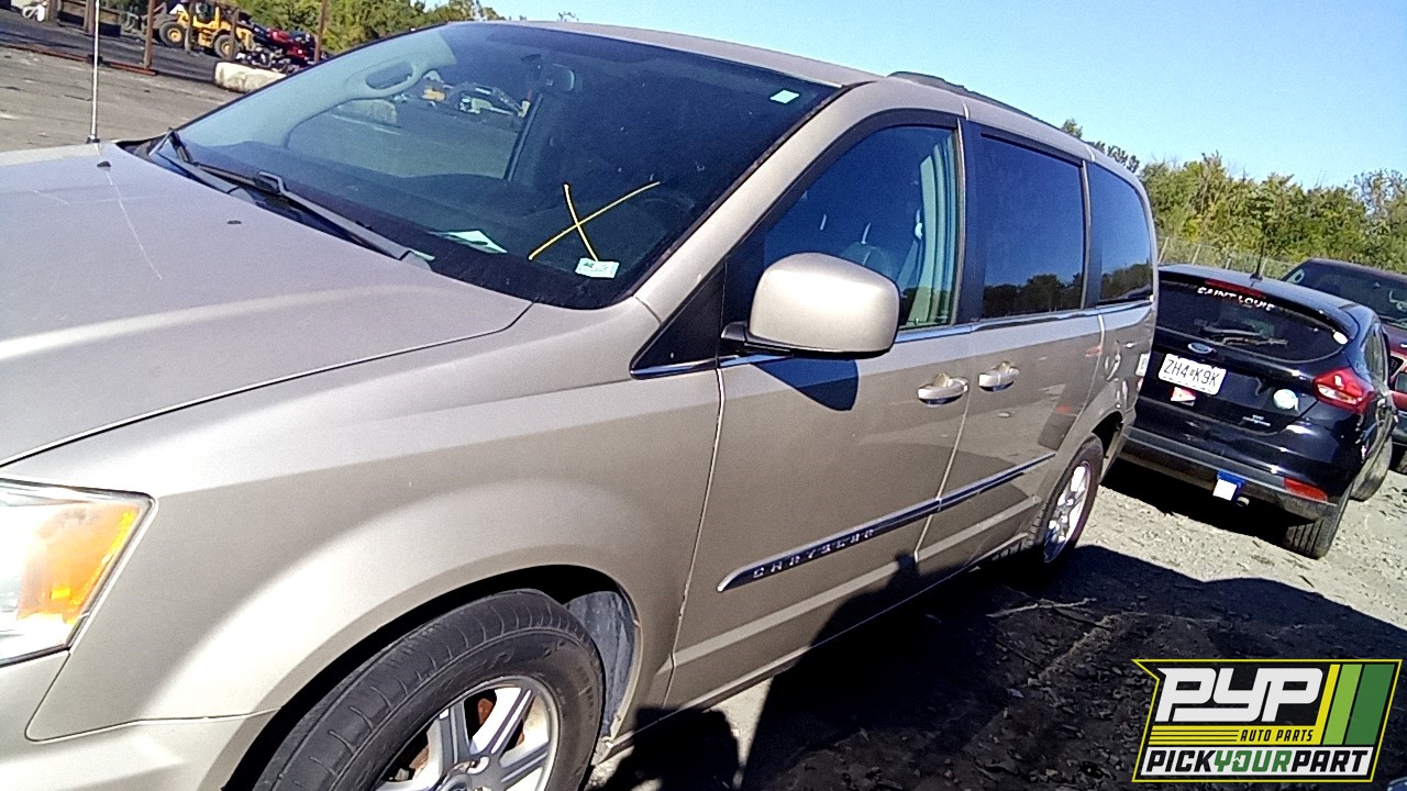 2012 CHRYSLER TOWN & COUNTRY partes disponibles
