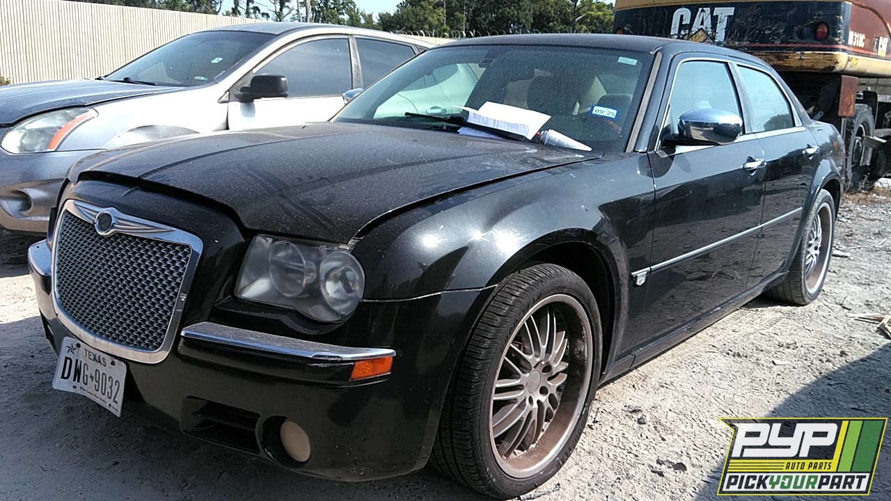 2006 CHRYSLER 300 available for parts