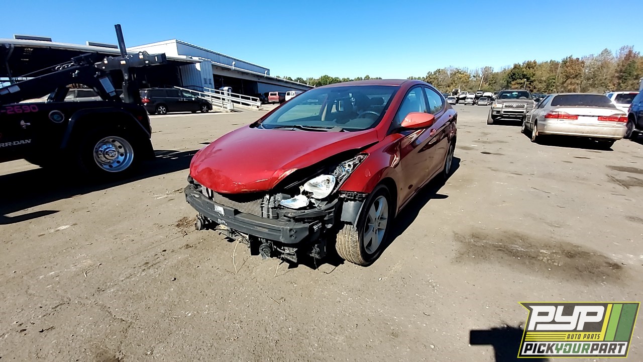 2012 HYUNDAI ELANTRA partes disponibles