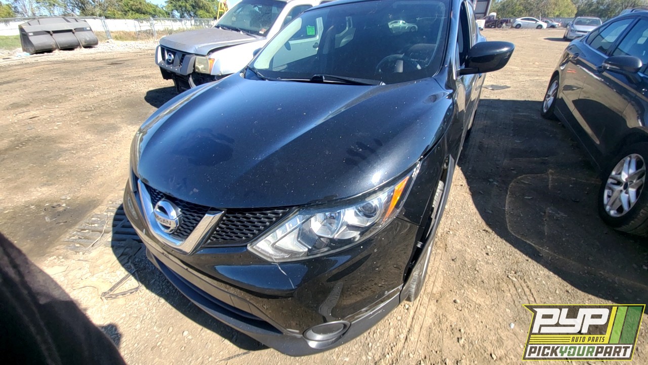 2017 NISSAN ROGUE SPORT partes disponibles