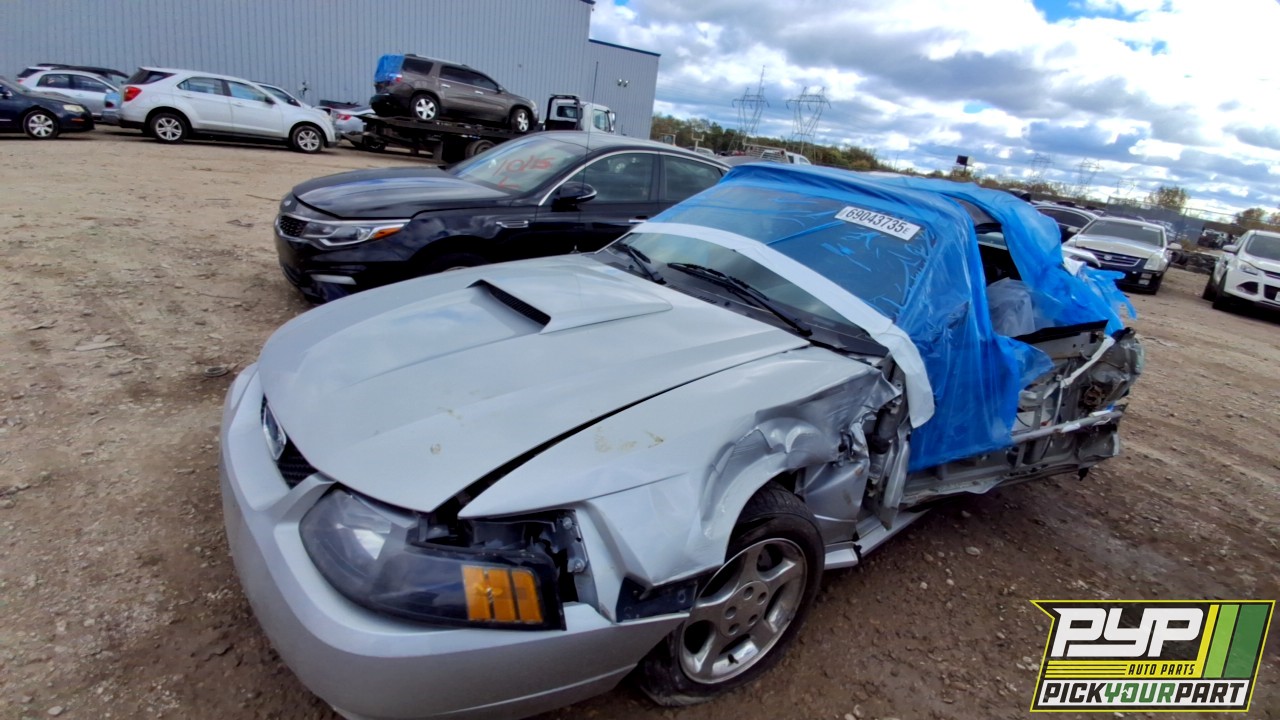 2003 FORD MUSTANG partes disponibles