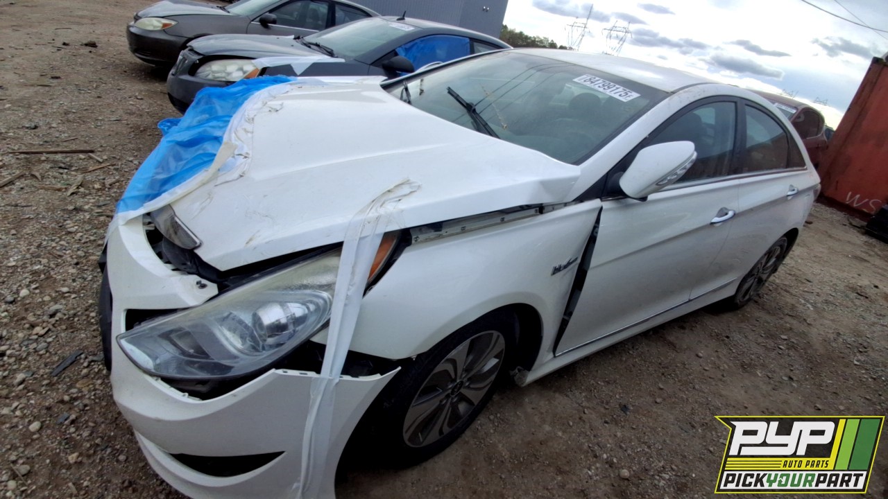 2013 HYUNDAI SONATA available for parts