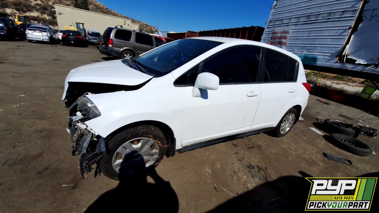 2011 NISSAN VERSA partes disponibles