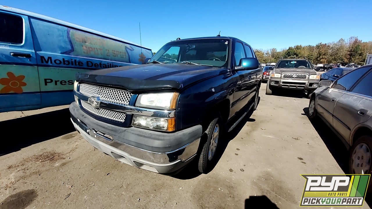 2005 CHEVROLET AVALANCHE 1500 available for parts