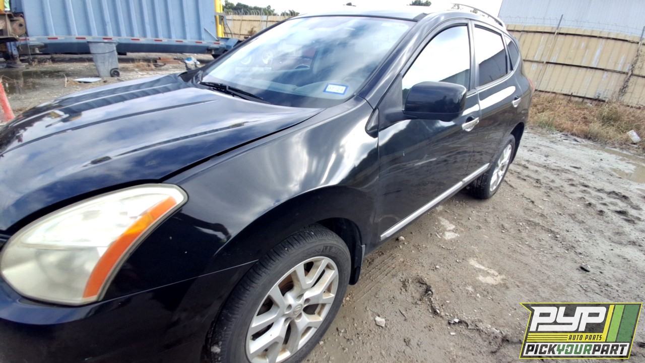 2013 NISSAN ROGUE partes disponibles