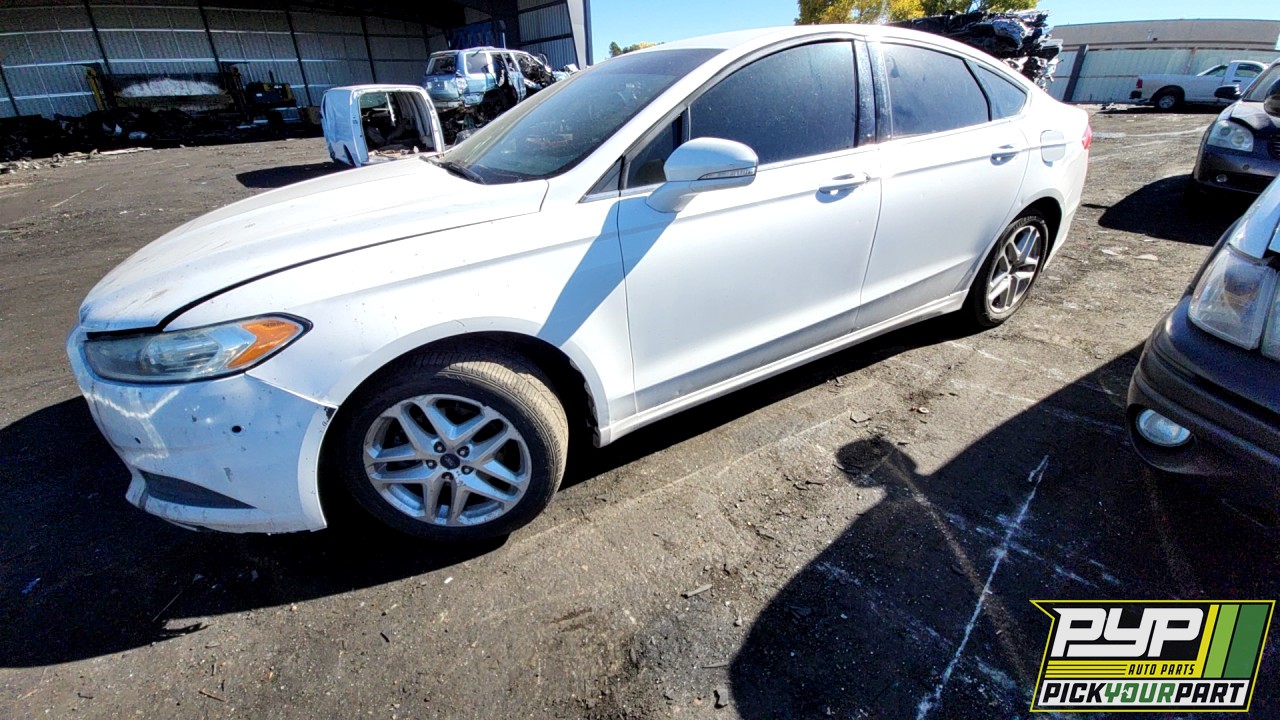 2013 FORD FUSION partes disponibles