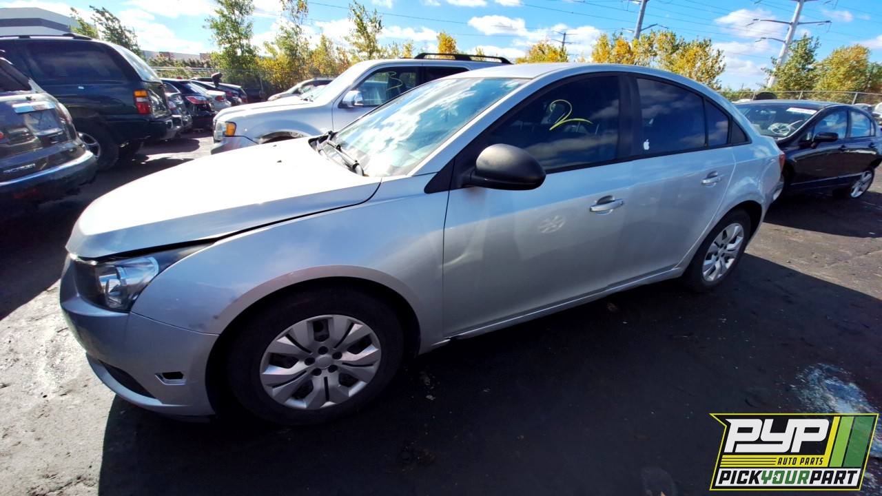 2014 CHEVROLET CRUZE partes disponibles
