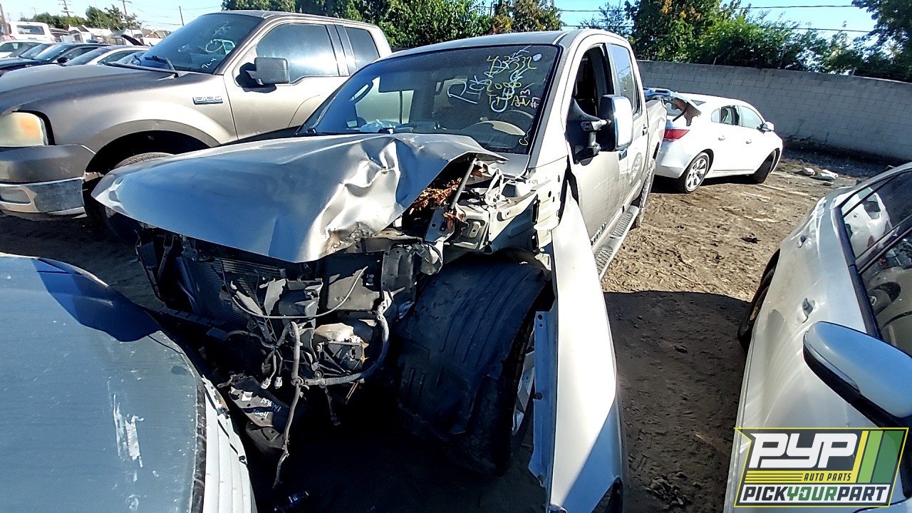 2006 NISSAN TITAN partes disponibles
