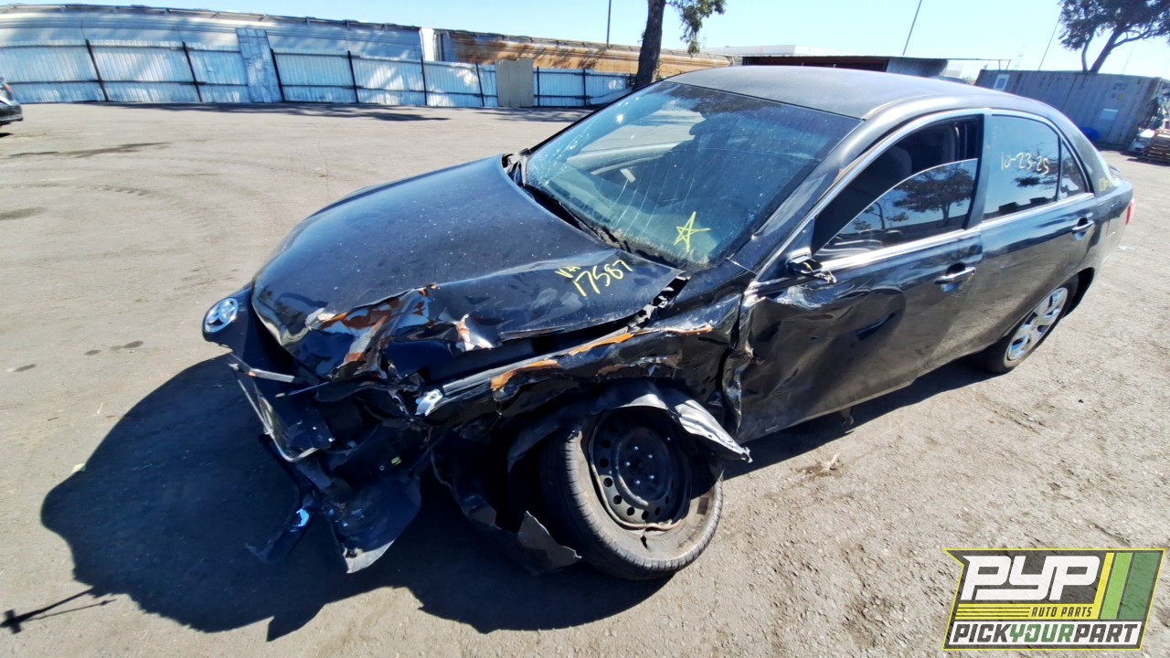 2011 TOYOTA CAMRY partes disponibles