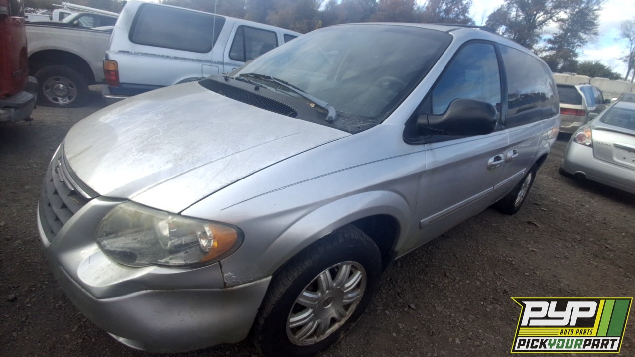 2007 CHRYSLER TOWN & COUNTRY available for parts