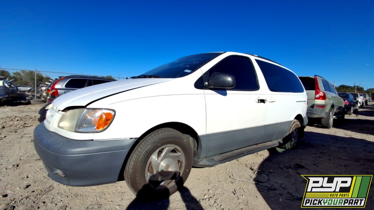 2001 TOYOTA SIENNA available for parts