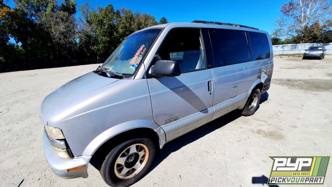 2000 CHEVROLET ASTRO available for parts