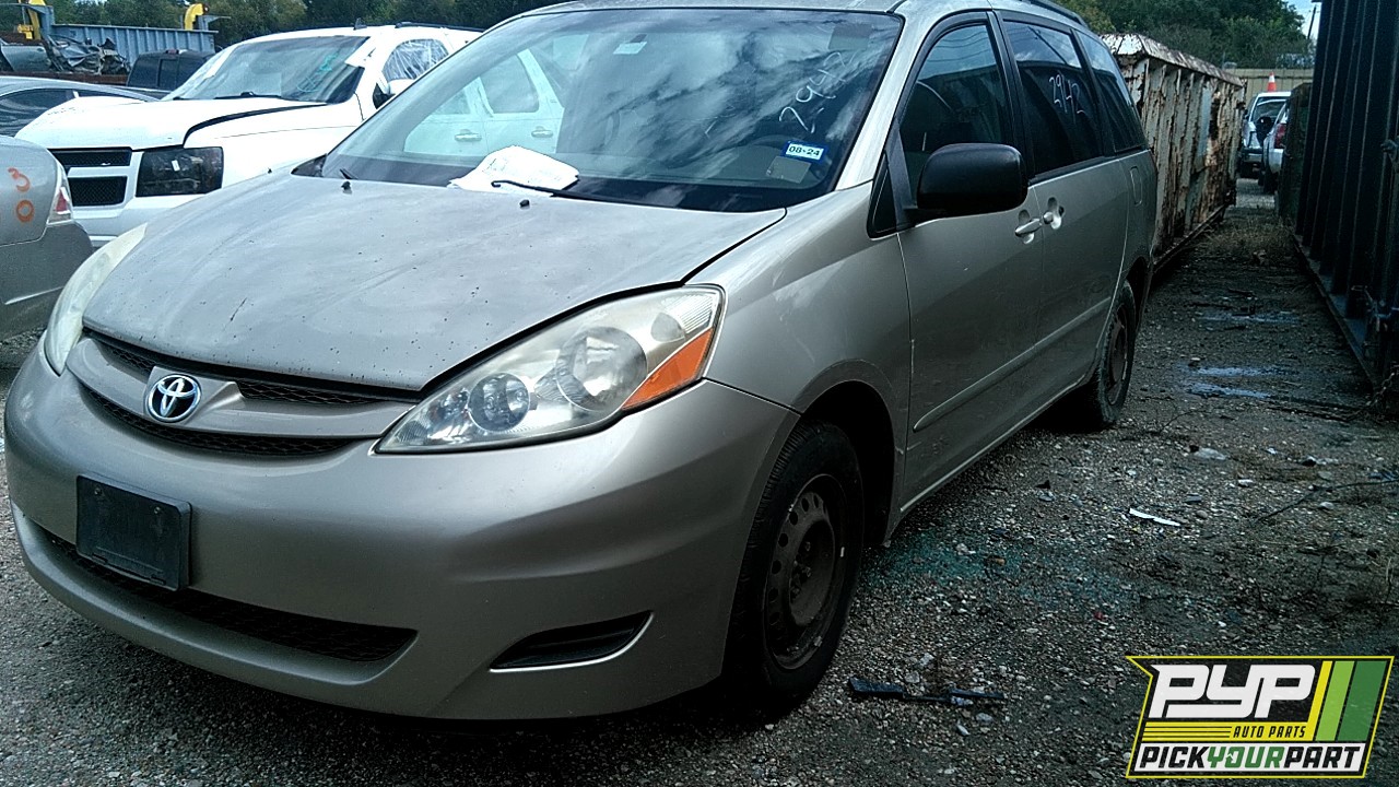 2008 TOYOTA SIENNA partes disponibles
