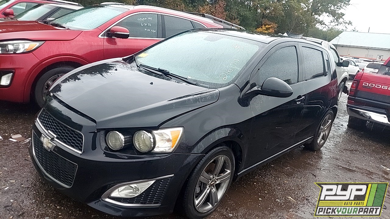 2013 CHEVROLET SONIC partes disponibles