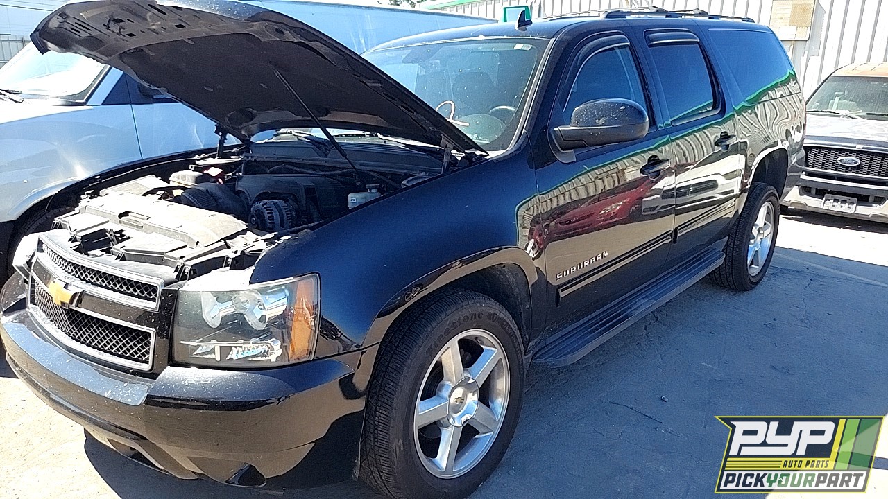 2013 CHEVROLET SUBURBAN 1500 partes disponibles