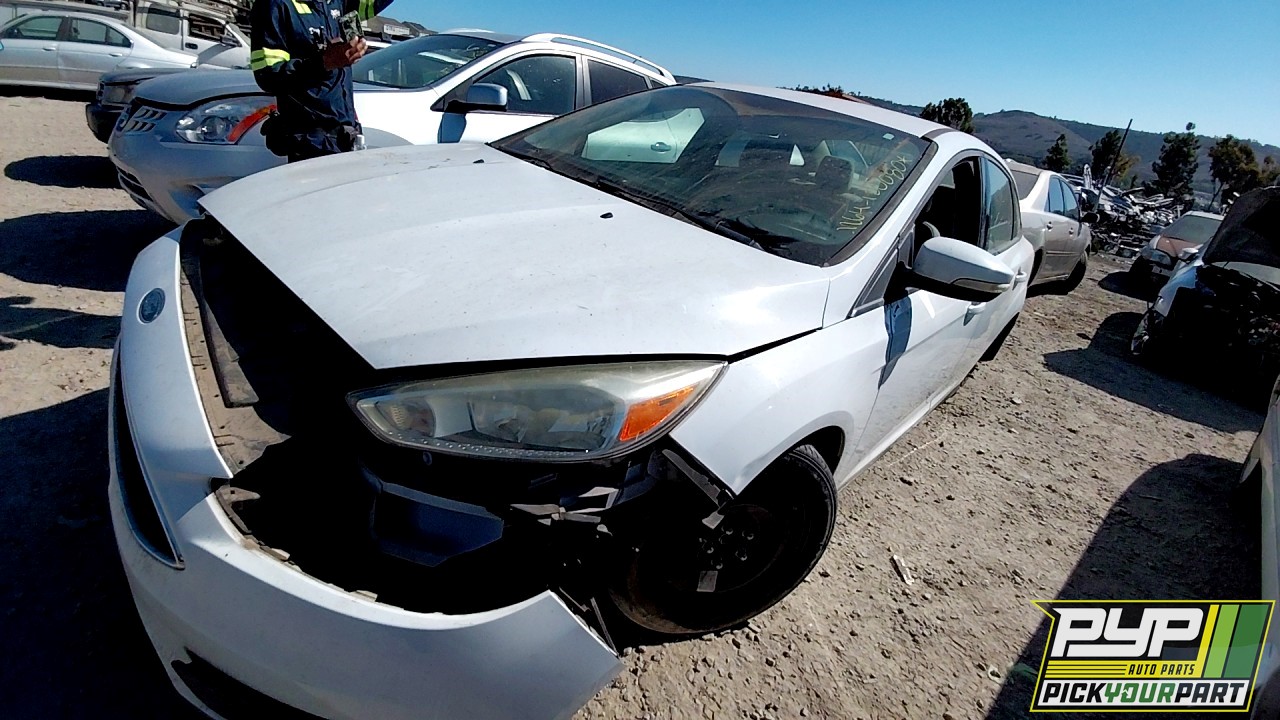 2015 FORD FOCUS partes disponibles