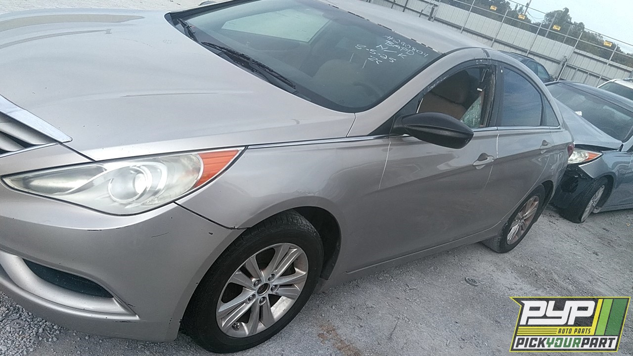 2011 HYUNDAI SONATA available for parts