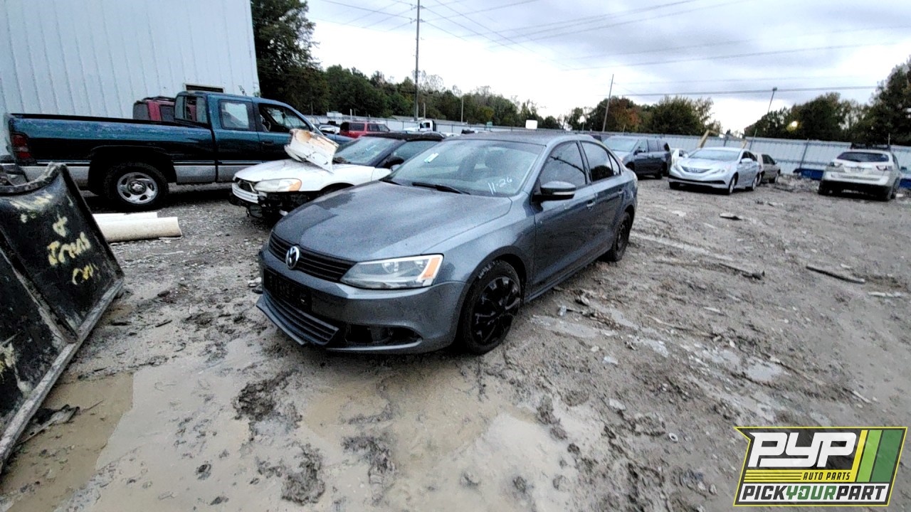 2012 VOLKSWAGEN JETTA partes disponibles