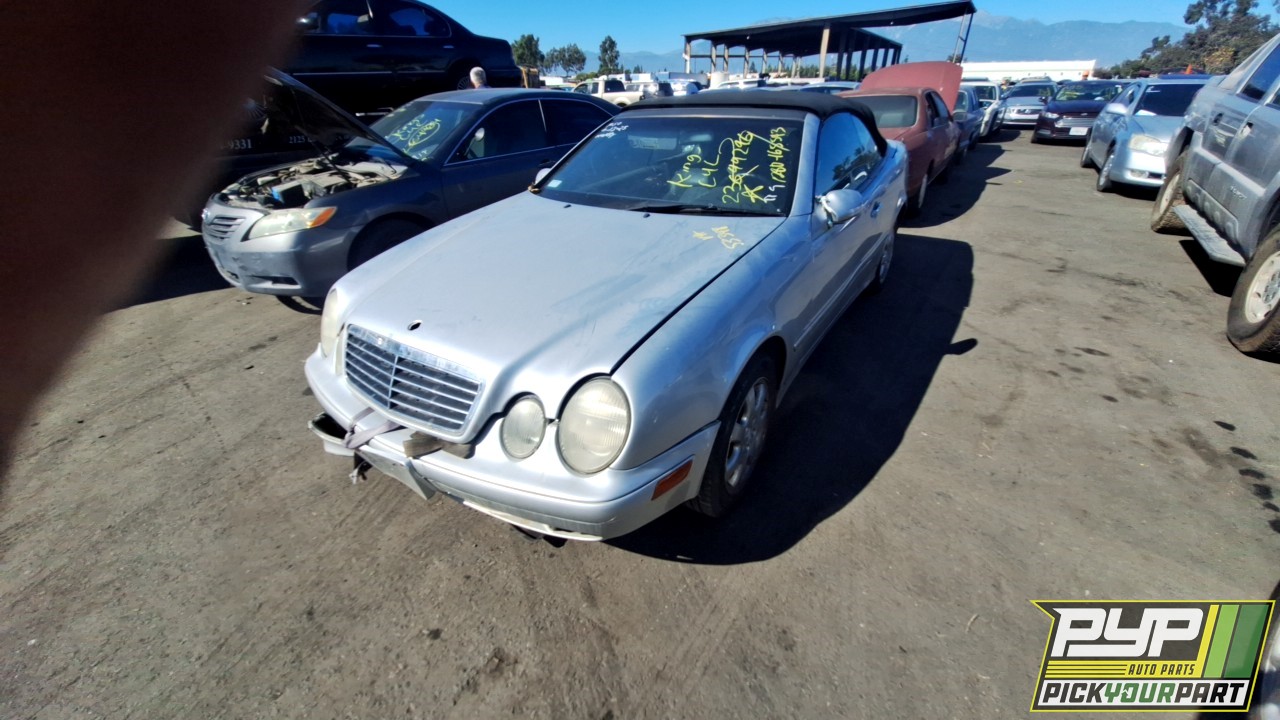 2000 MERCEDES-BENZ CLK320 available for parts