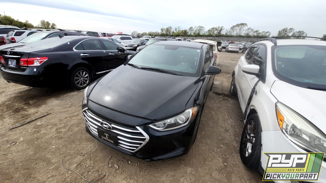 2017 HYUNDAI ELANTRA partes disponibles
