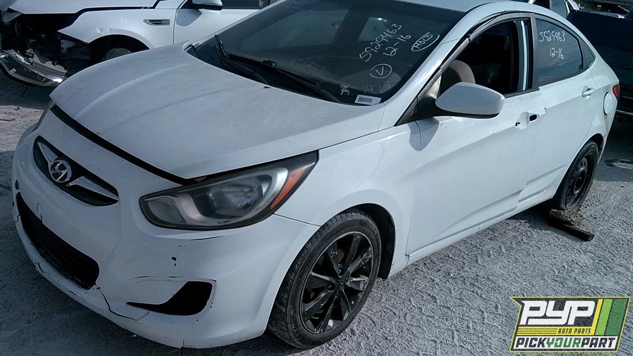 2012 HYUNDAI ACCENT partes disponibles