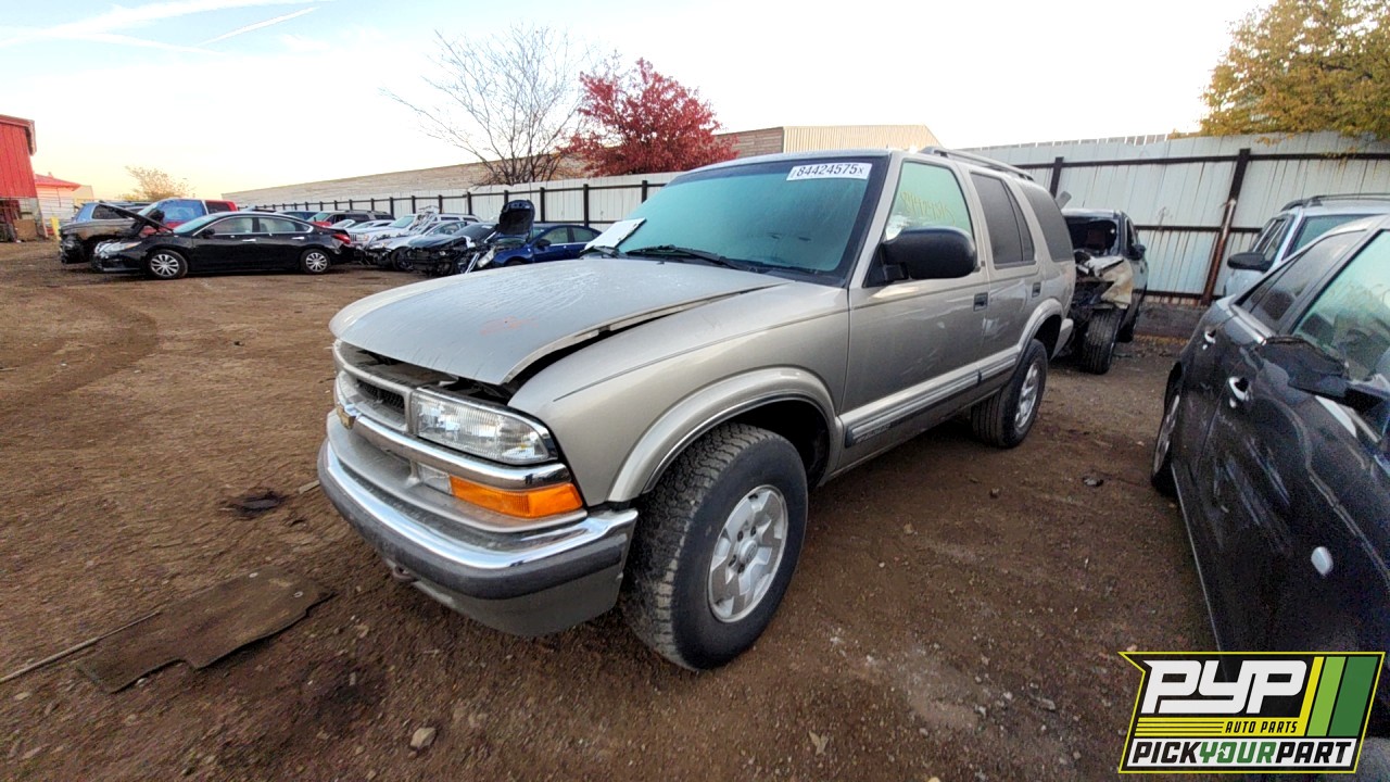 2001 CHEVROLET BLAZER partes disponibles