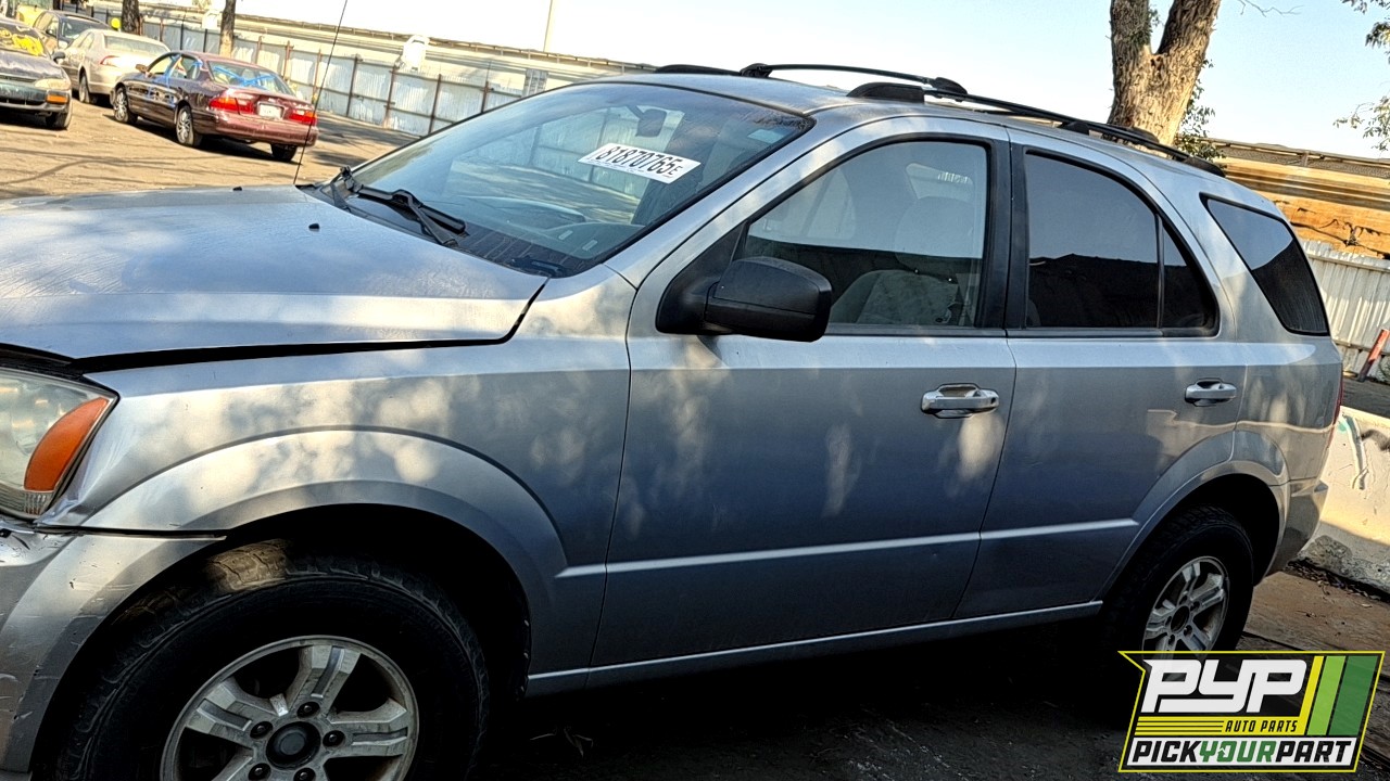 2004 KIA SORENTO available for parts
