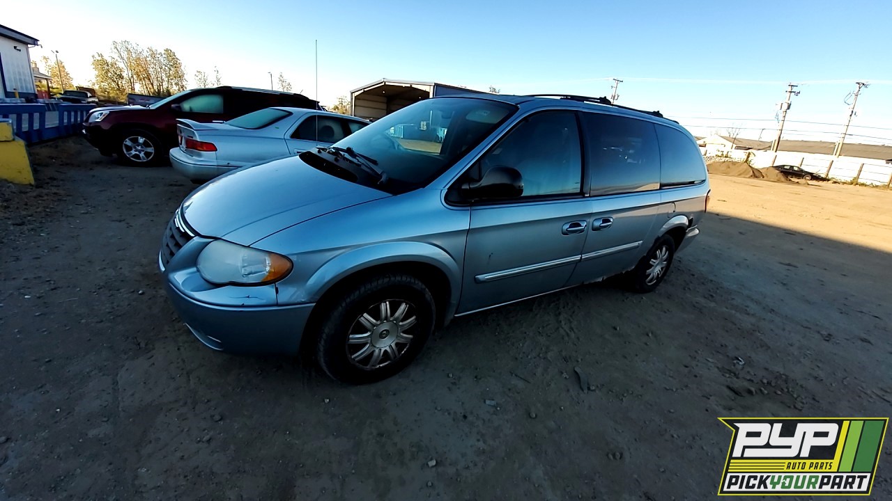 2005 CHRYSLER TOWN & COUNTRY partes disponibles