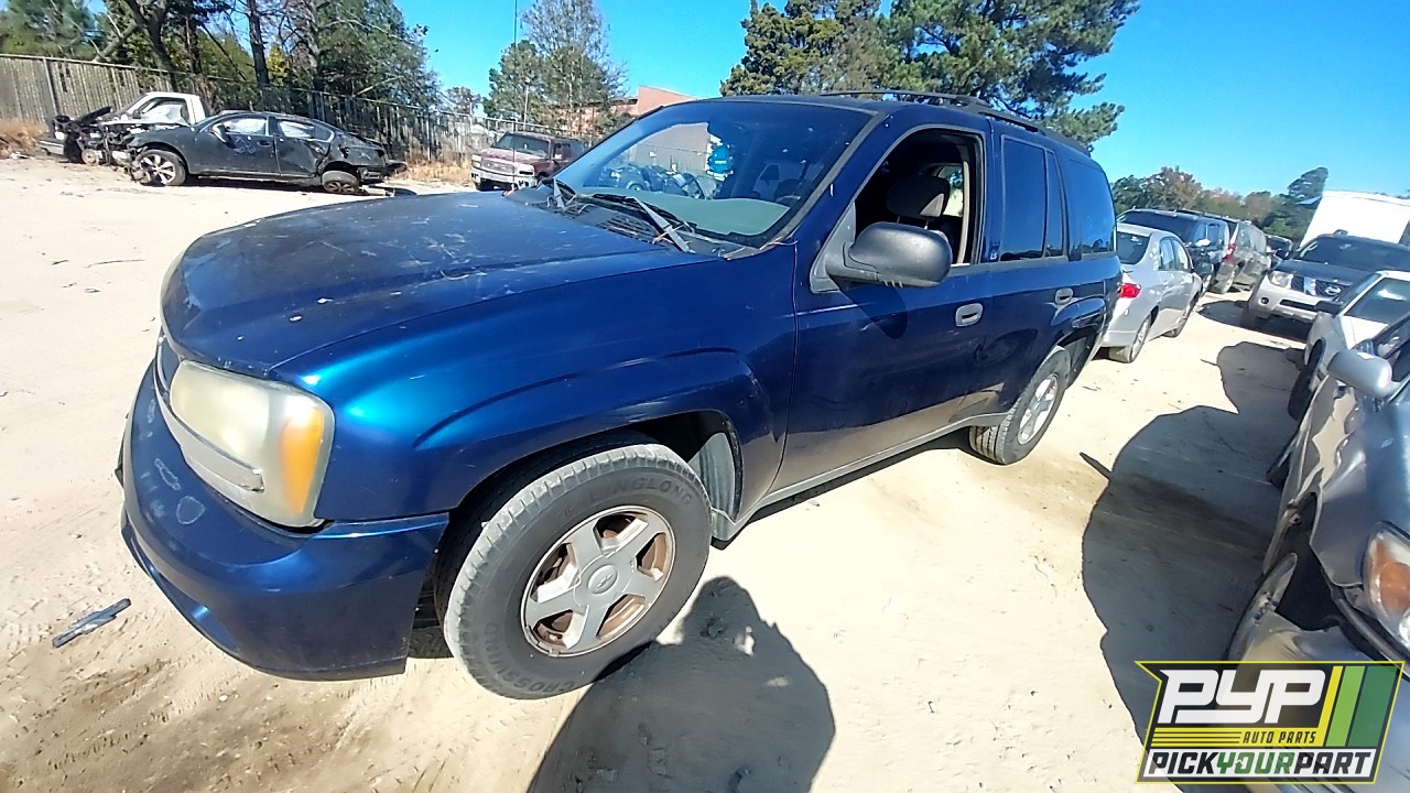 2003 CHEVROLET TRAILBLAZER partes disponibles
