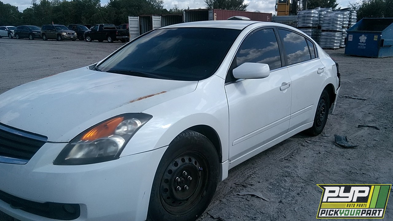2009 NISSAN ALTIMA available for parts