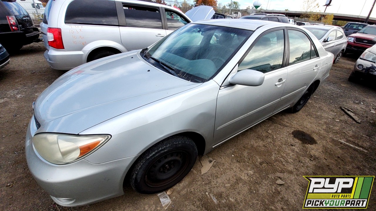 2002 TOYOTA CAMRY partes disponibles