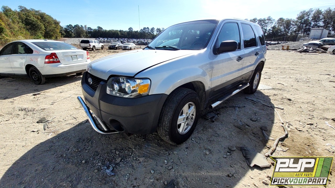 2006 FORD ESCAPE available for parts