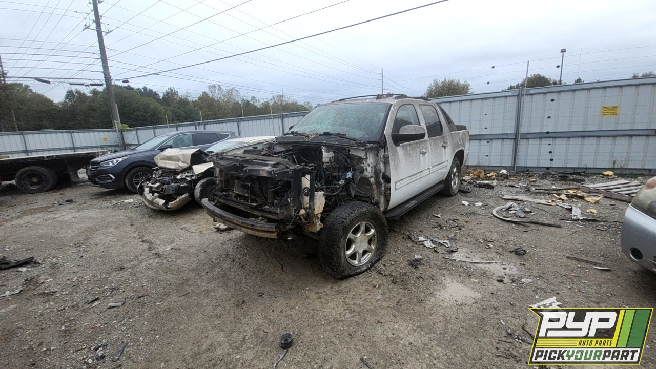 2010 CHEVROLET AVALANCHE available for parts