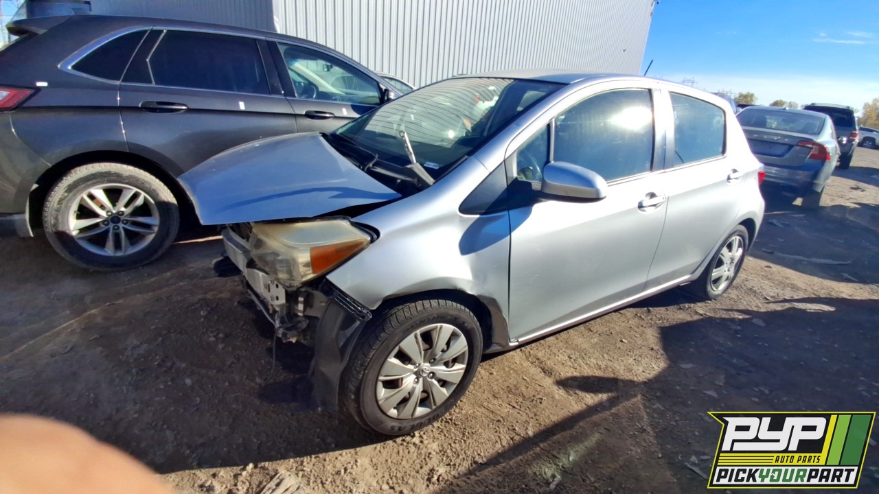 2012 TOYOTA YARIS partes disponibles