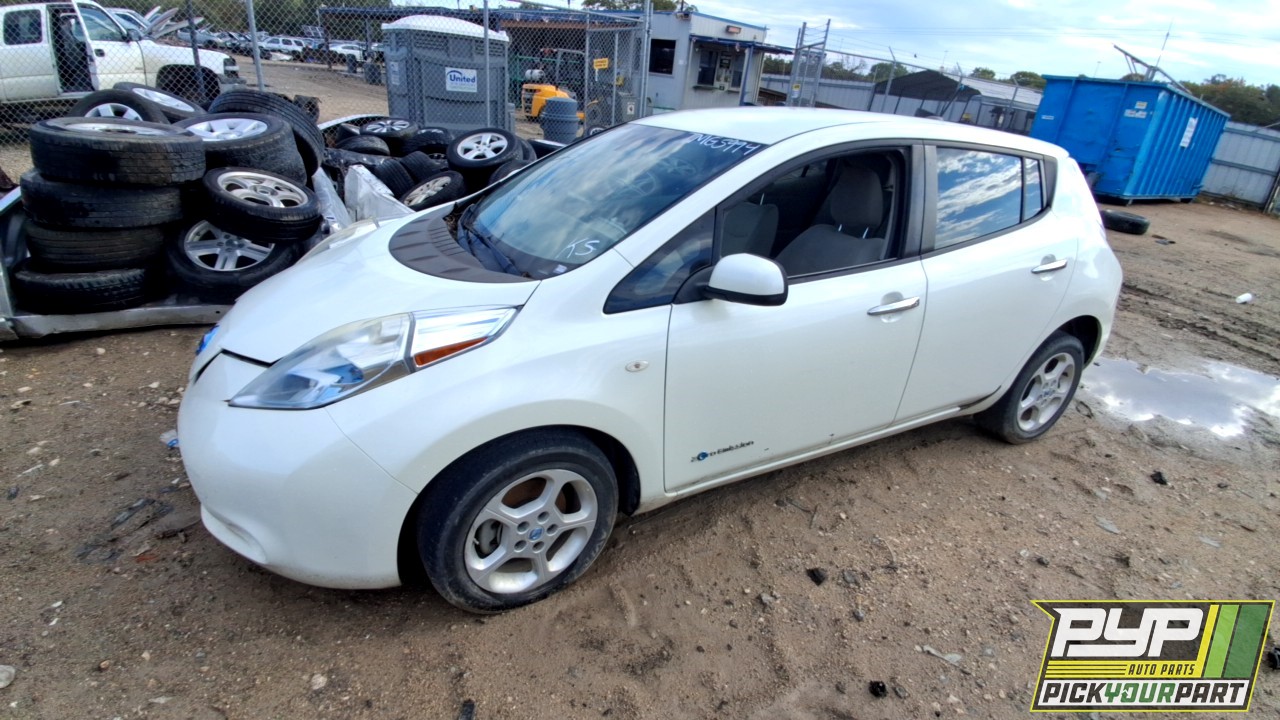 2011 NISSAN LEAF available for parts