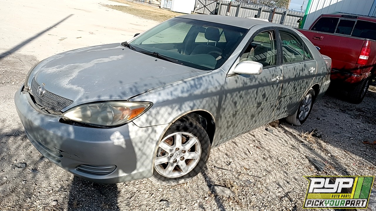 2003 TOYOTA CAMRY partes disponibles