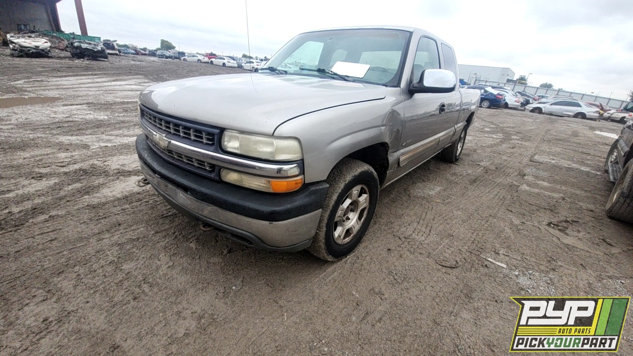 2000 CHEVROLET SILVERADO 1500 available for parts