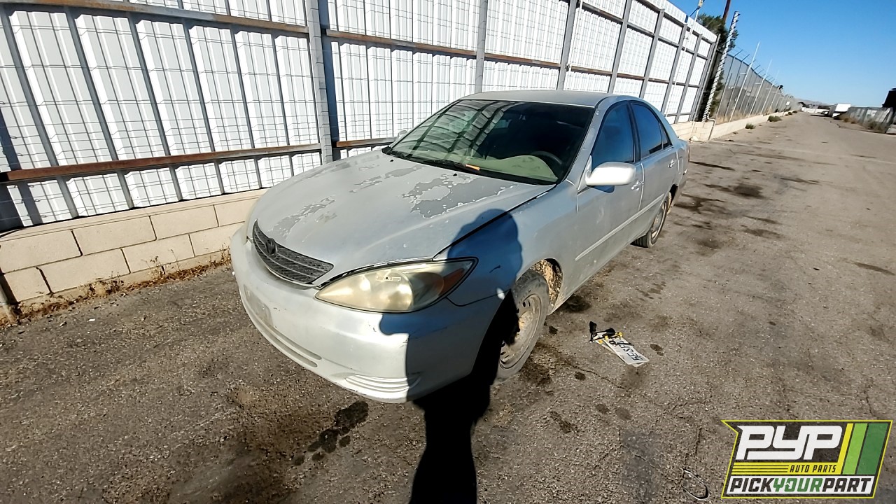 2004 TOYOTA CAMRY partes disponibles