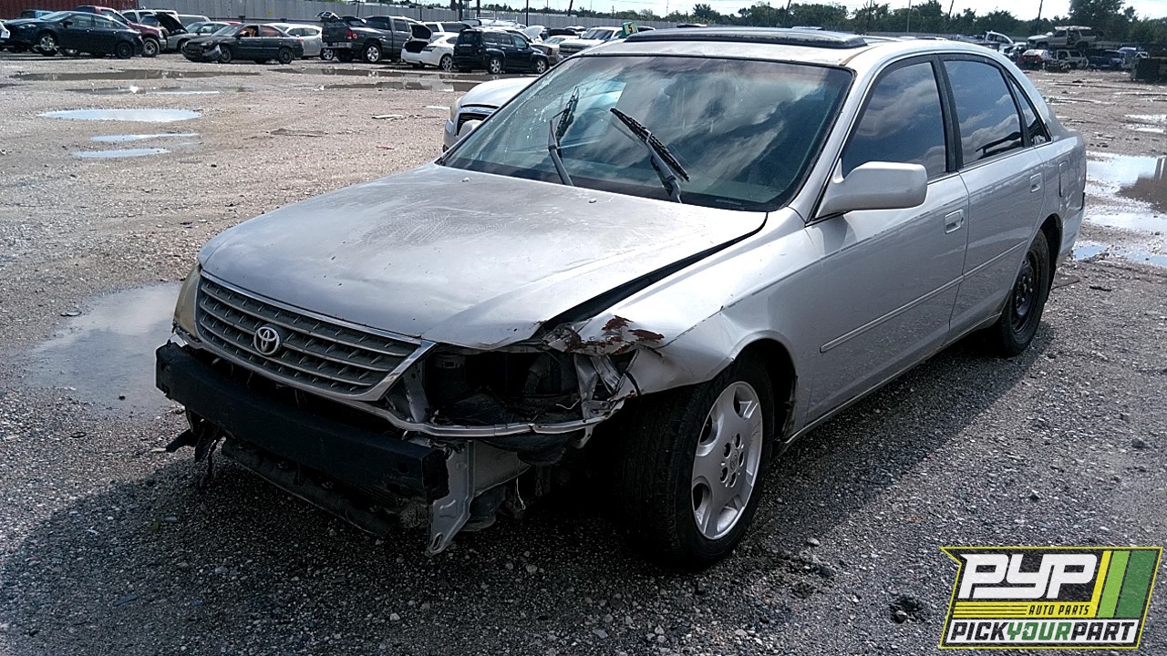 2004 TOYOTA AVALON partes disponibles