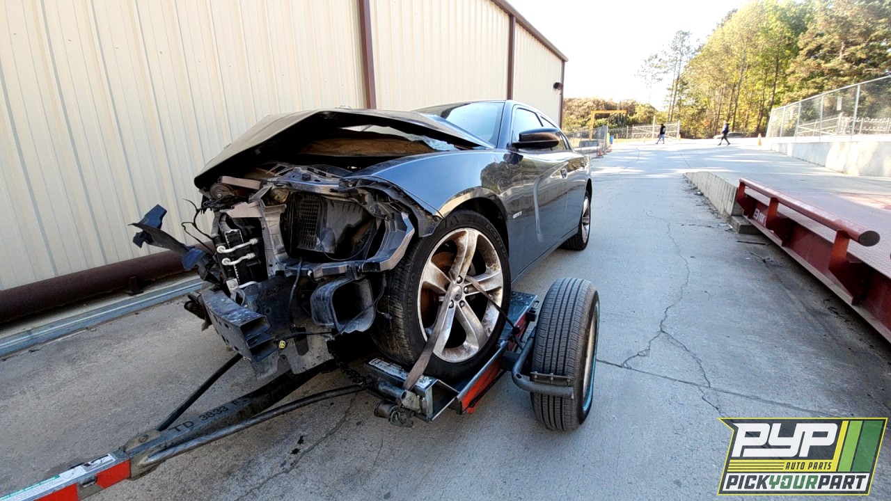 2016 DODGE CHARGER partes disponibles