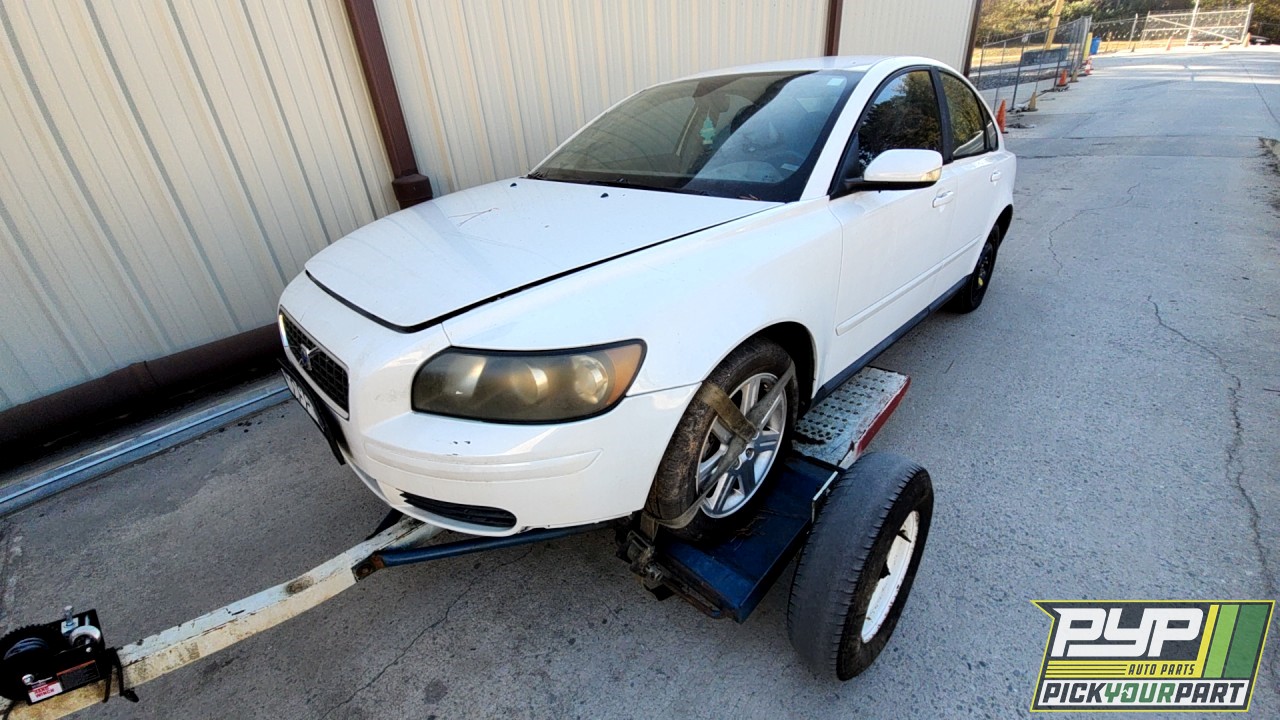 2006 VOLVO S40 partes disponibles