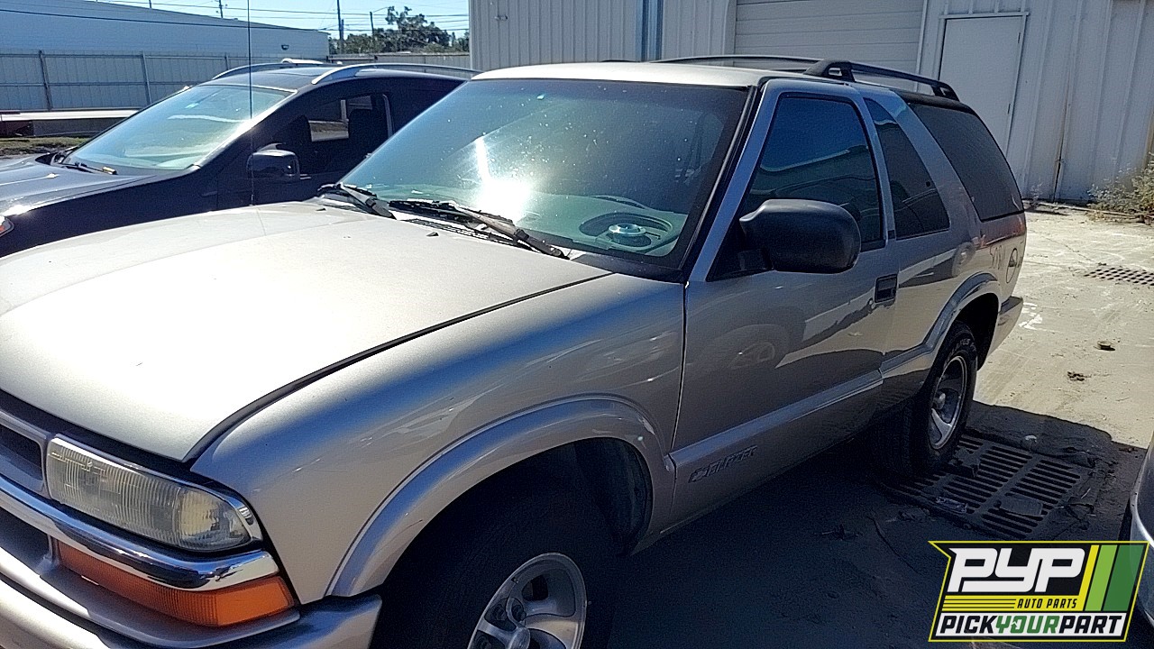 2002 CHEVROLET BLAZER partes disponibles