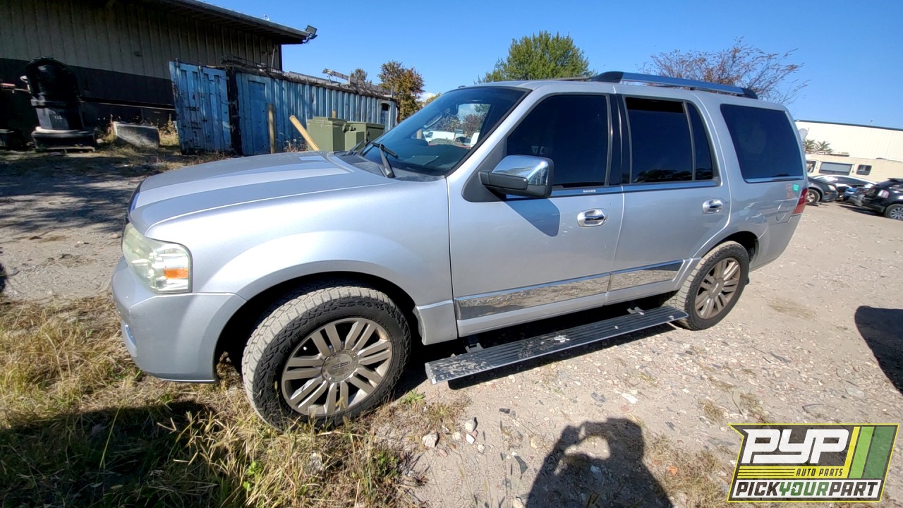 2011 LINCOLN NAVIGATOR partes disponibles