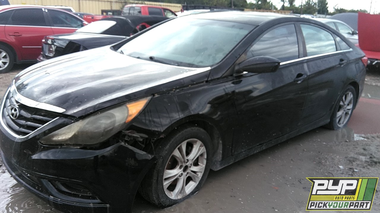 2011 HYUNDAI SONATA available for parts