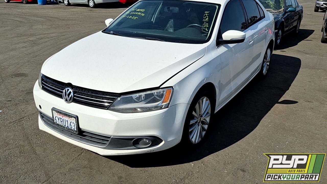 2013 VOLKSWAGEN JETTA partes disponibles