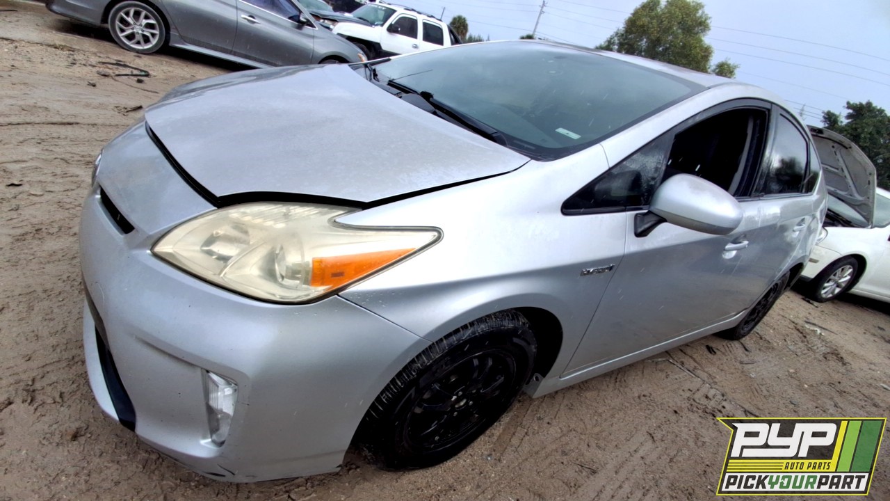2014 TOYOTA PRIUS available for parts