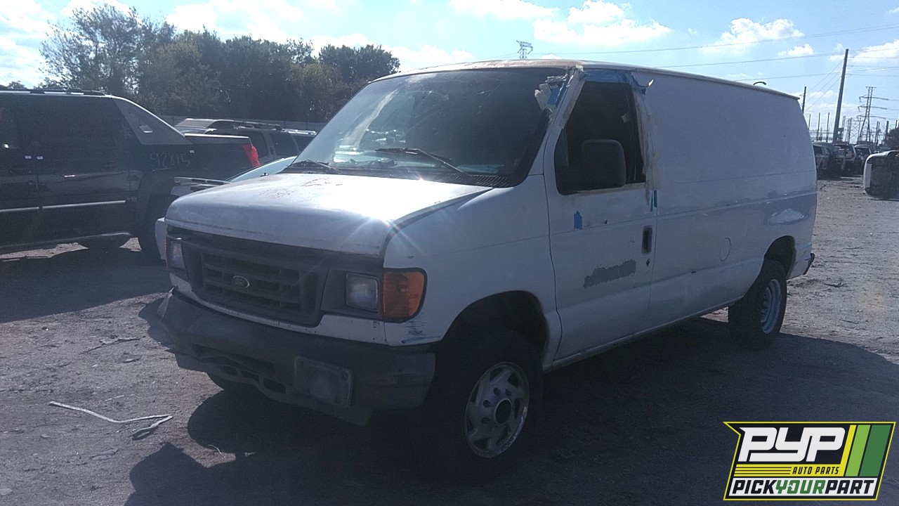 2004 FORD E-250 partes disponibles
