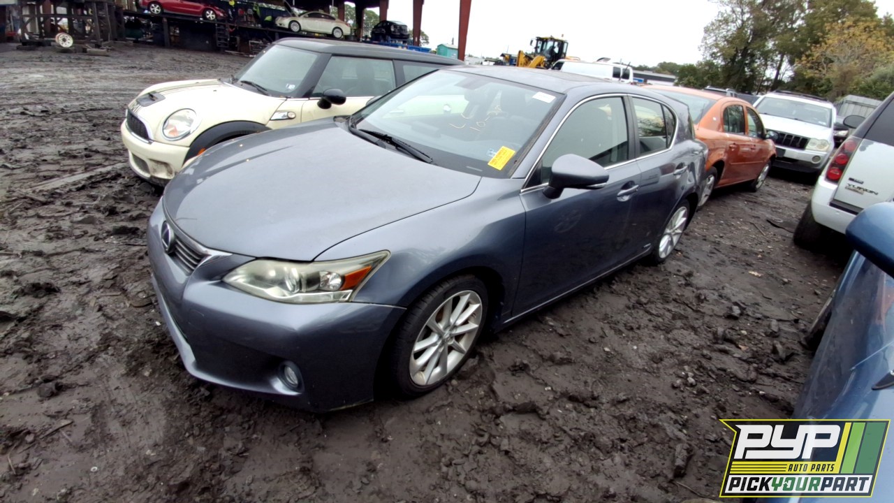 2012 LEXUS CT200H partes disponibles
